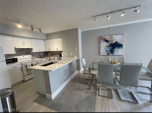 6206-8735 River Homes Ln, BONITA SPRINGS, FL, 34135-4399 | Card Image