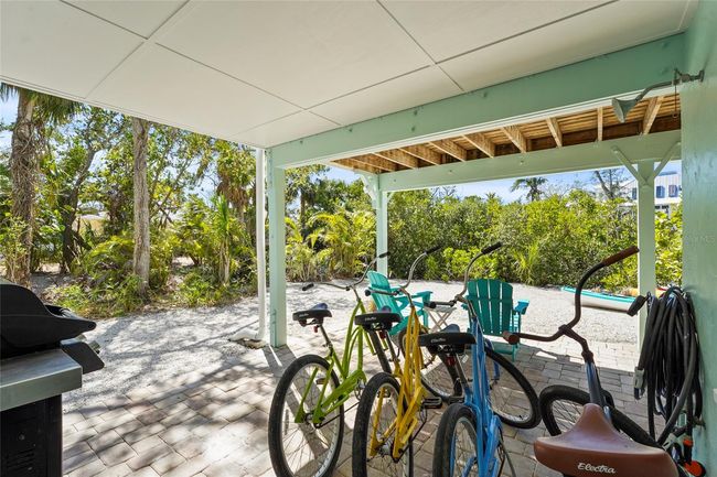 111 Faubel St, House other with 3 bedrooms, 3 bathrooms and null parking in Siesta Key FL | Image 93