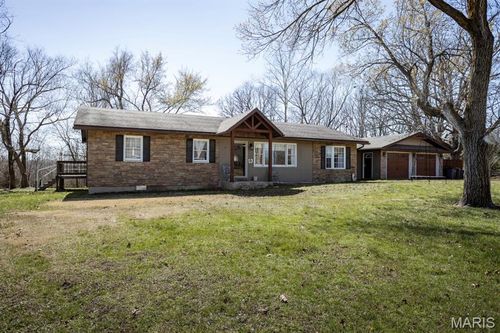 19 Ginger Rd, Iberia, MO, 65486-9151 | Card Image