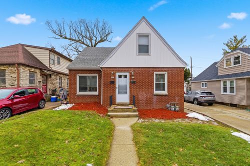 201 N 78th St, Milwaukee, WI, 53213-3425 | Card Image