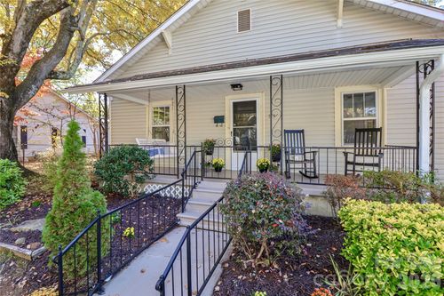313 Dingler Ave, Mooresville, NC, 28115-3311 | Card Image