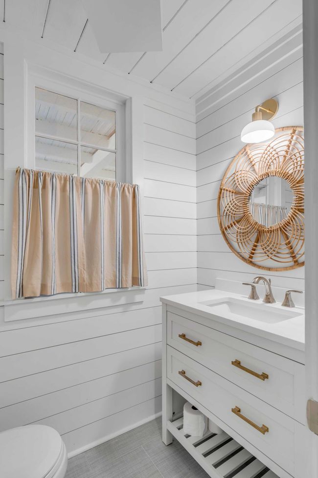 downstairs bathroom | Image 46