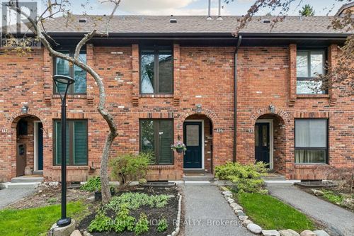 116-26 Livingston Rd, Scarborough, ON, M1E4S4 | Card Image