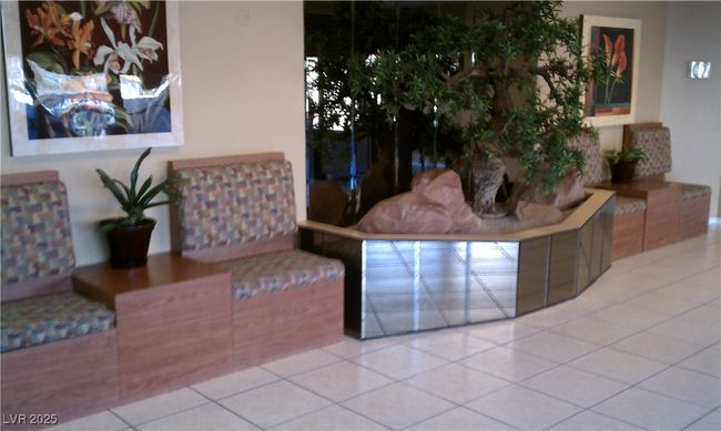 APT-102 - 3930 University Center Dr, House other with 2 bedrooms, 2 bathrooms and null parking in Las Vegas NV | Image 5