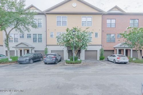 203-9823 Tapestry Park Cir, Jacksonville, FL, 32246-9232 | Card Image