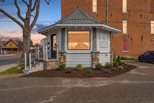 5481 Main St, Lexington, MI, 48450-9402 | Card Image