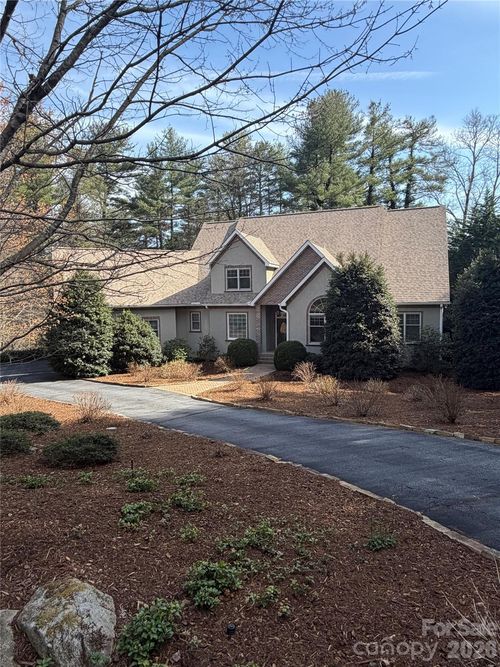 110 Fox Chase, Hendersonville, NC, 28739-6992 | Card Image