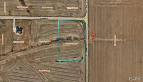 5929 Highbanks Rd, Mascoutah, IL, 62258-4407 | Card Image