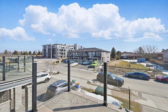 103 Springvalley Cres, House attached with 4 bedrooms, 3 bathrooms and 2 parking in Hamilton ON | Image 24