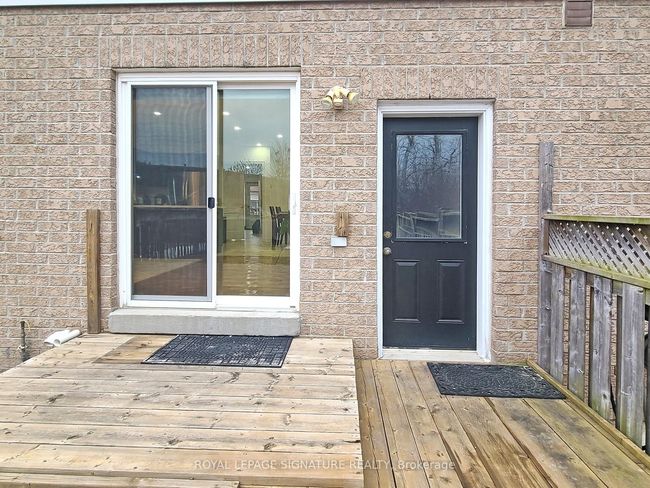 321 Bussel Cres, House attached with 3 bedrooms, 3 bathrooms and 2 parking in Milton ON | Image 45