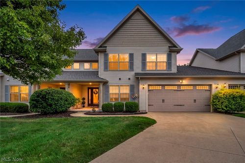 309 Lake Breeze Cv, Eastlake, OH, 44095-1964 | Card Image