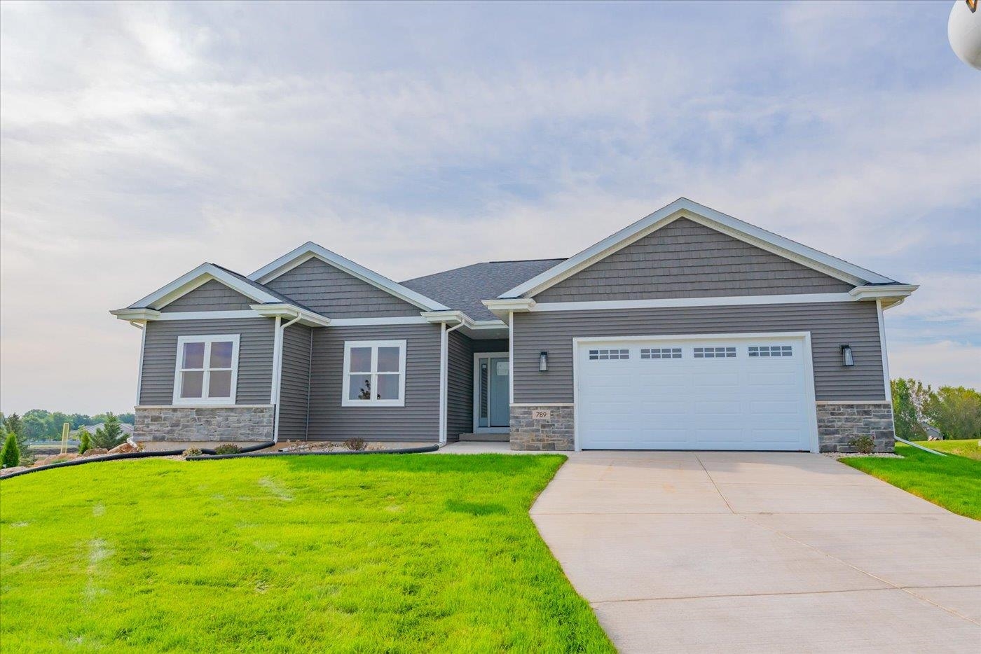 Mocha Way, Verona, WI 53593