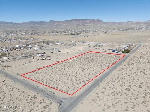 8040 Rancho Avenue, Stagecoach, NV, 89429 | Card Image