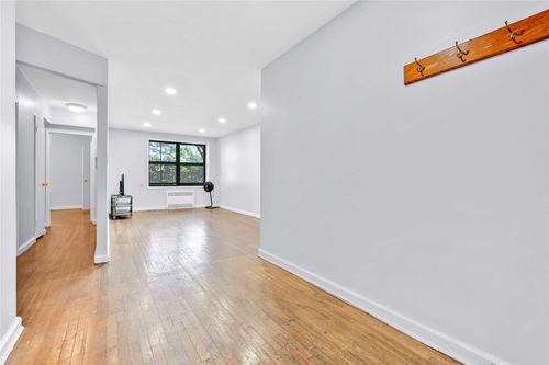 apt-2a-25 Union St, Flushing, NY, 11354-1215 | Card Image