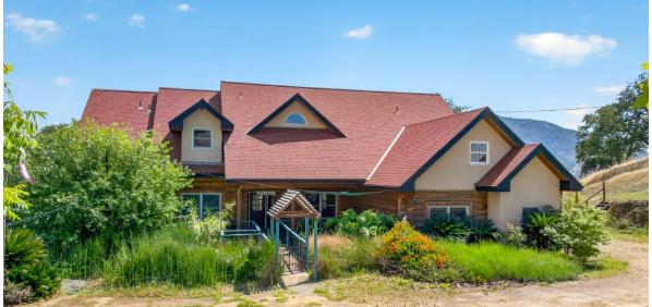 Residential in Sanger 4