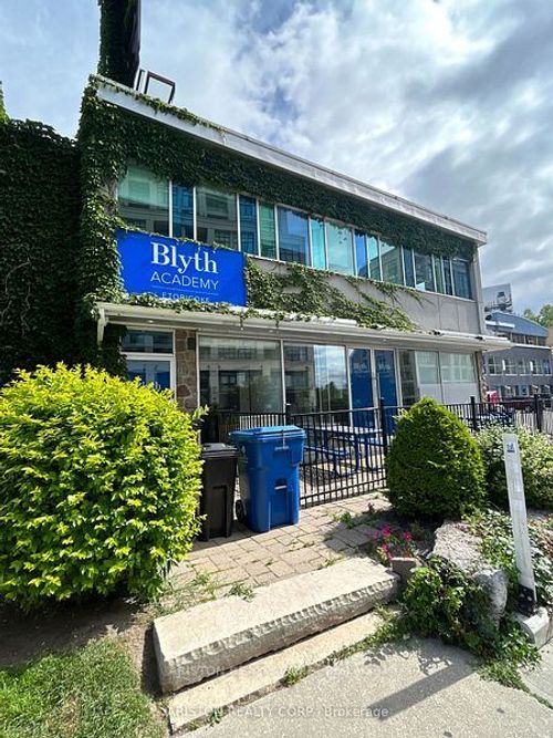 2nd-floor-2489 Bloor St W, Toronto, ON, M6S1R6 | Card Image