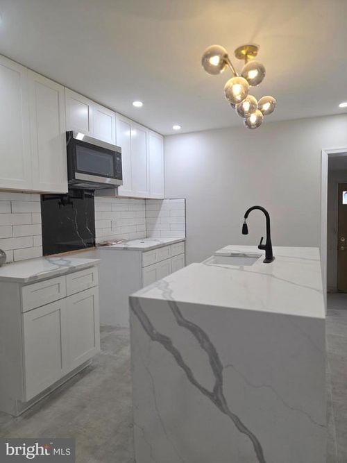 1332 S 51st St, PHILADELPHIA, PA, 19143-5122 | Card Image