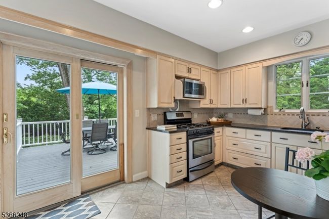 34 Mountain Rd, House other with 3 bedrooms, 2 bathrooms and null parking in Verona NJ | Image 14