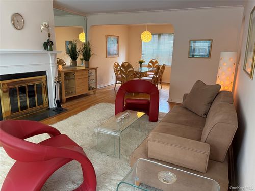 20-20 Lake Avenue, Eastchester, NY, 10708 | Card Image