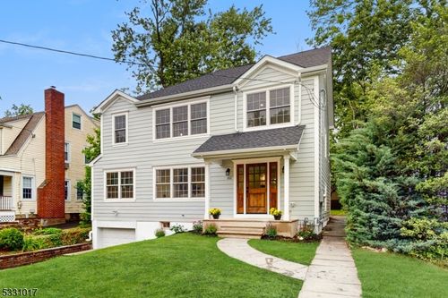161 Myrtle Ave, Millburn, NJ, 07041-1550 | Card Image
