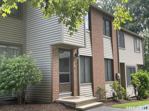 40-40 Conestoga Way, Glastonbury, CT, 06033-3304 | Card Image