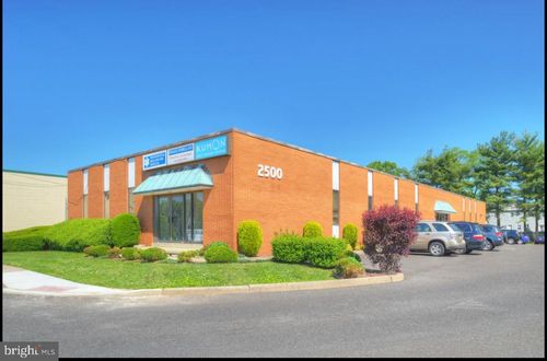 2500 Us Highway 1, TRENTON, NJ, 08648-4134 | Card Image