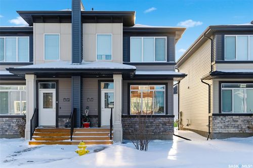 4233 Keller Ave E, Regina, SK, S4V3P8 | Card Image