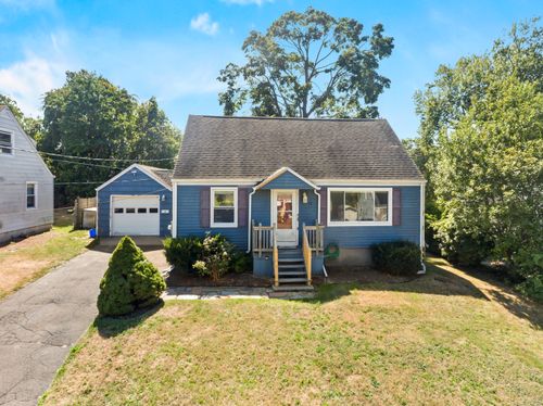 76 Hickory St, West Haven, CT, 06516-5617 | Card Image