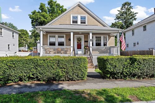 35 Willow Ave, Quincy, MA, 02170-3723 | Card Image