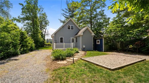 110 Vine St, Coventry, RI, 02816-5033 | Card Image