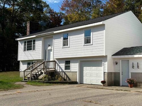 84 Viola Cir, Seabrook, NH, 03874-4698 | Card Image