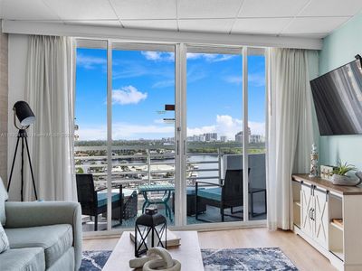 1428 - 2670 E Sunrise Blvd, Condo with 1 bedrooms, 1 bathrooms and null parking in Fort Lauderdale FL | Image 2