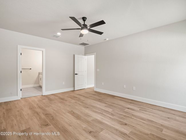 14353 Chimney Swift Rd, House other with 4 bedrooms, 2 bathrooms and null parking in WEEKI WACHEE FL | Image 12