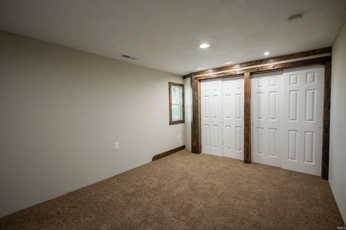 5613 W Palestine 2nd St, Mentone, IN, 46539-9758 | Card Image