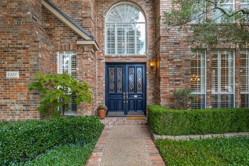8327 Coral Dr, Dallas, TX, 75243-7023 | Card Image