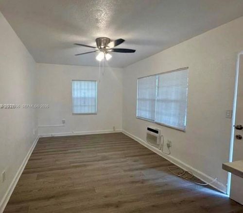 2023 Ne 169th St, North Miami Beach, FL, 33162-3217 | Card Image