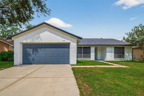 10606 Forest Leaf Dr, Sugar Land, TX, 77498-1757 | Card Image