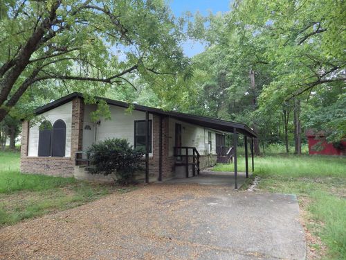 2240 Easley Cir, Huntsville, TX, 77320-9216 | Card Image