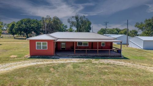 113 Broadway, Dexter, KS, 67038-9083 | Card Image