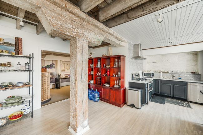 107 13 Th St, Home with 0 bedrooms, 0 bathrooms and 10 parking in Lynchburg VA | Image 37