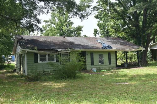 212 Macon St, Savannah, TN, 38372 | Card Image