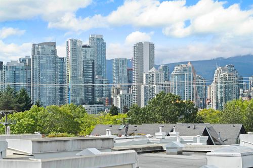 317-678 W 7th Ave, Vancouver, BC, V5Z1B5 | Card Image