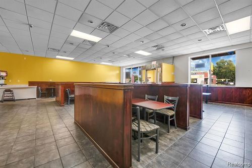 15535 W Mcnichols Rd, Detroit, MI, 48235-3763 | Card Image