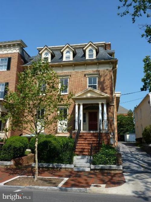 112 N Cameron St, WINCHESTER, VA, 22601-6090 | Card Image