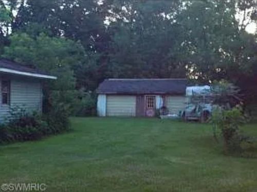 1271 122nd Ave, Hopkins, MI, 49328-9623 | Card Image