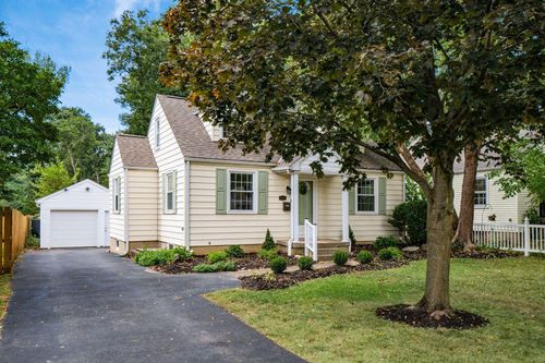 5681 Indianola Ave, Worthington, OH, 43085-3767 | Card Image