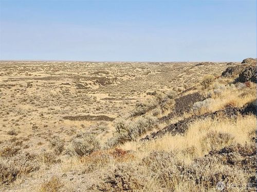 15501 5th St, Wilson Creek, WA, 98860 | Card Image