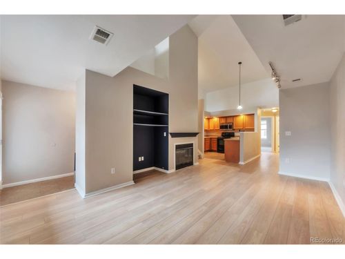 e-18622 E Water Dr, Aurora, CO, 80013 | Card Image