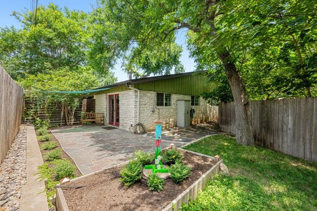Raised garden bed | Image 19