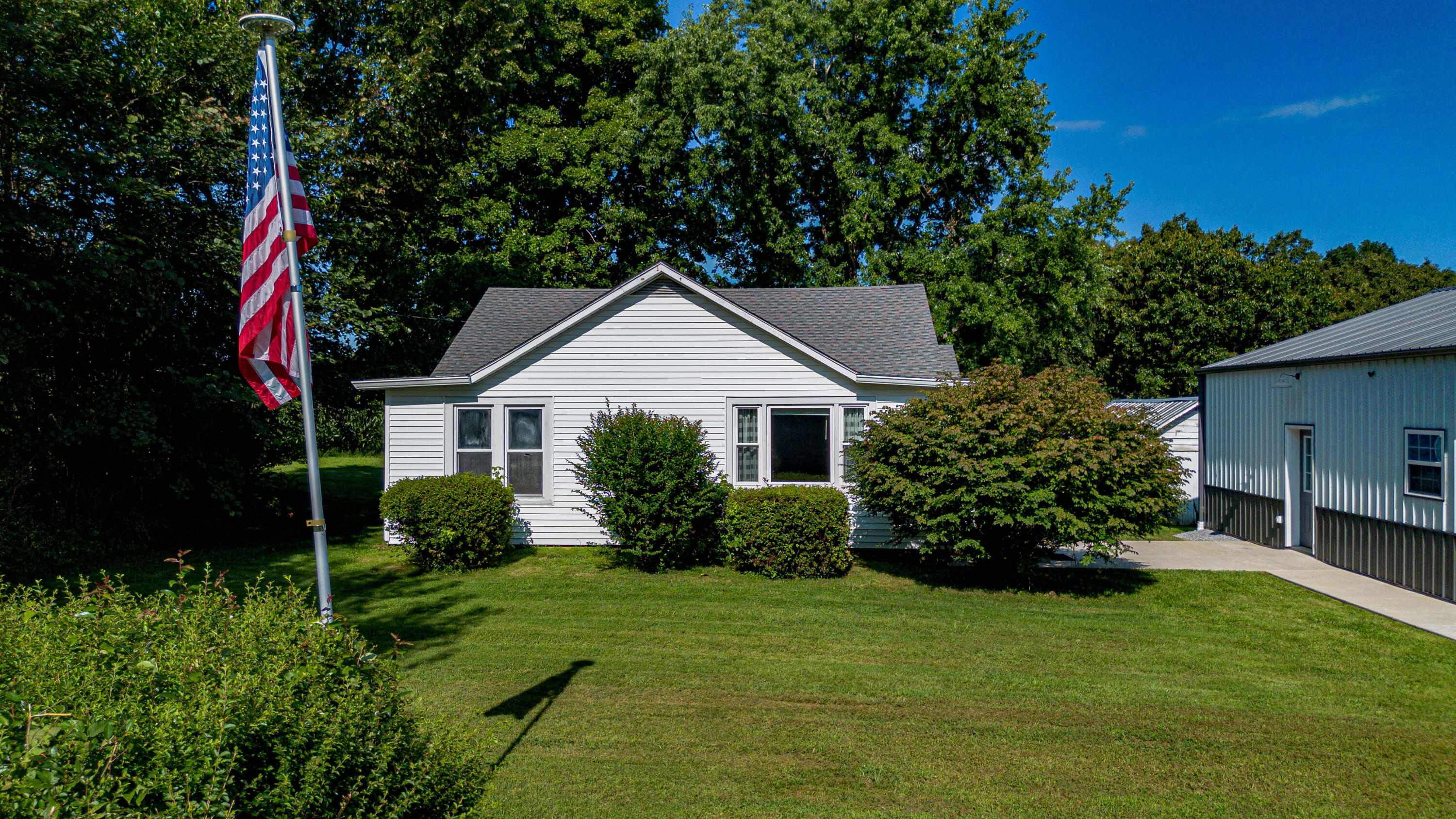 Residential in Mayfield 3